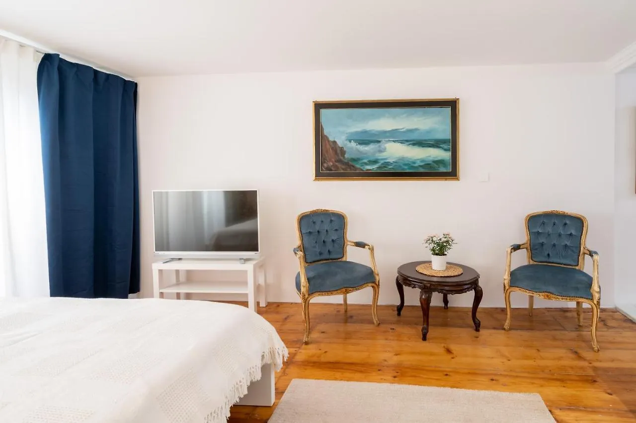 Apartments & Room Carera 6 Rovinj Guest house