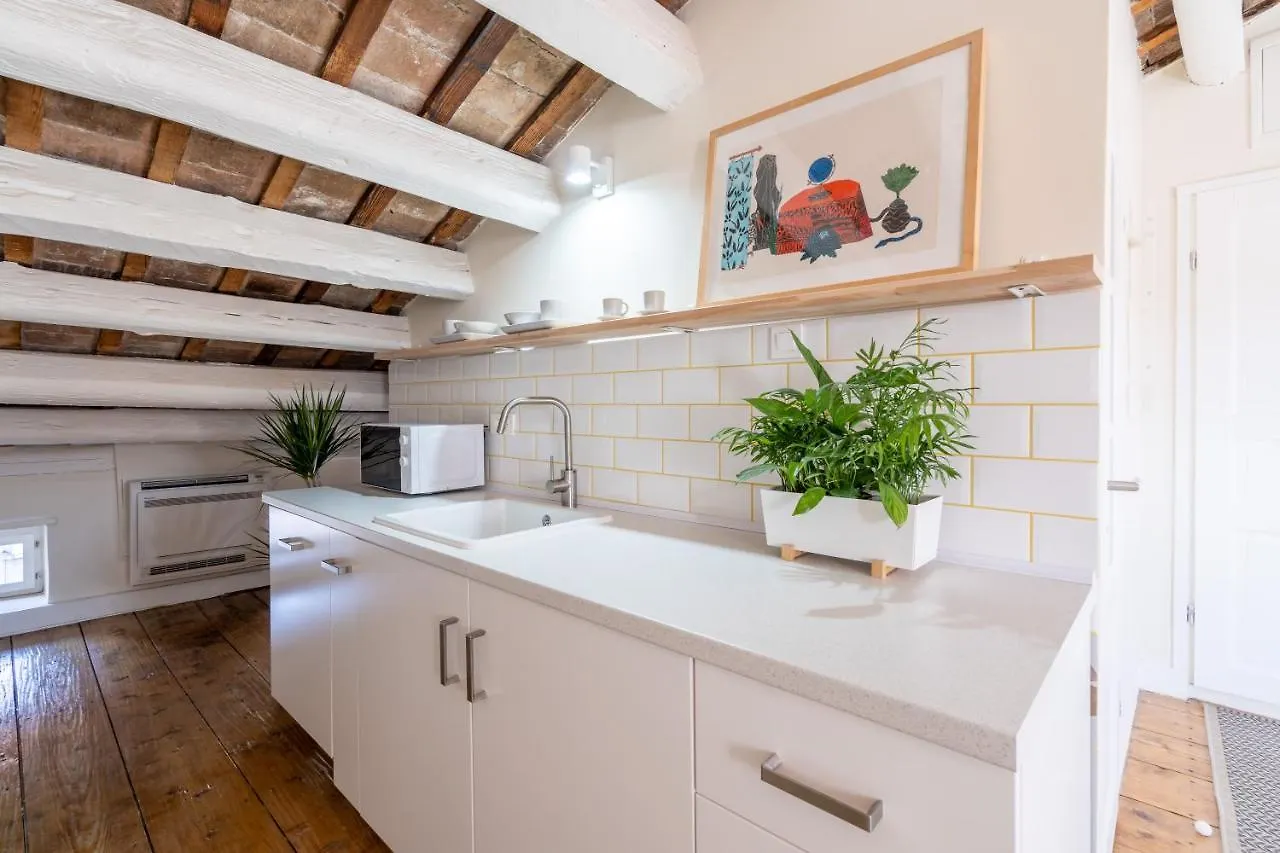 Apartments & Room Carera 6 Rovinj 3*,